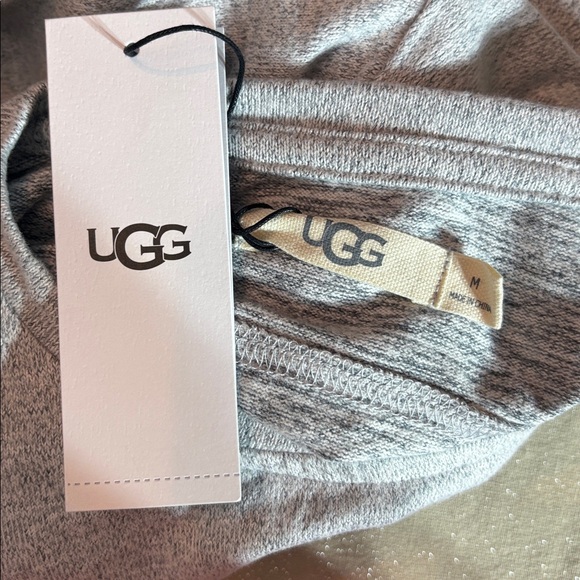 NWT UGG Women's Kline Relaxed Lounge T-Shirt - size M - Picture 3 of 4